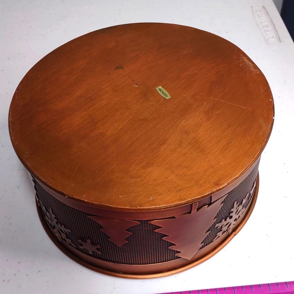 🎅Copper wire basket with trees and snowflakes🎄🤶 - Picture 5 of 6